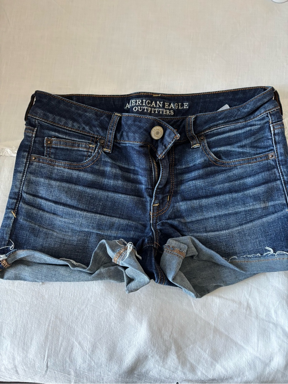 American Eagle Outfitters Dark Blue Rolled-Hem Women's Denim Shorts